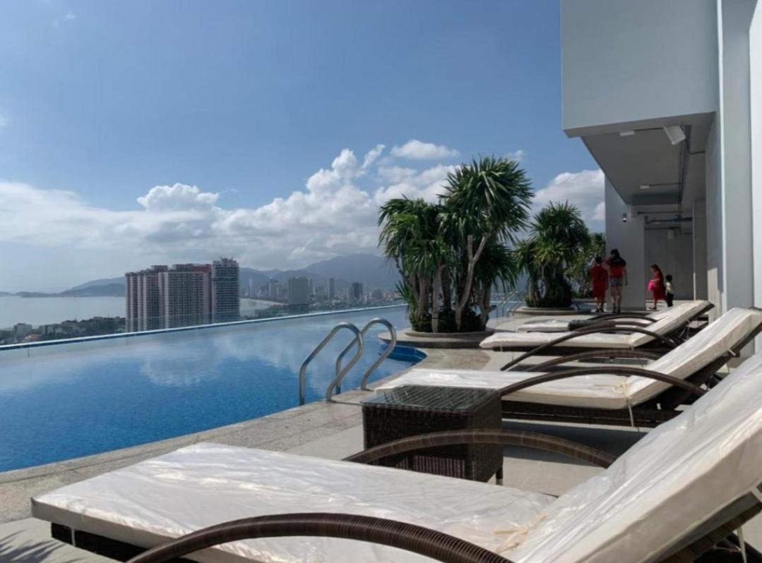 Beachfront Scenia Bay Apartment Nha Trang Dış mekan fotoğraf