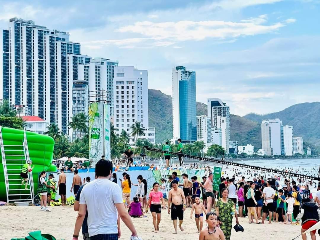 Beachfront Scenia Bay Apartment Nha Trang Dış mekan fotoğraf