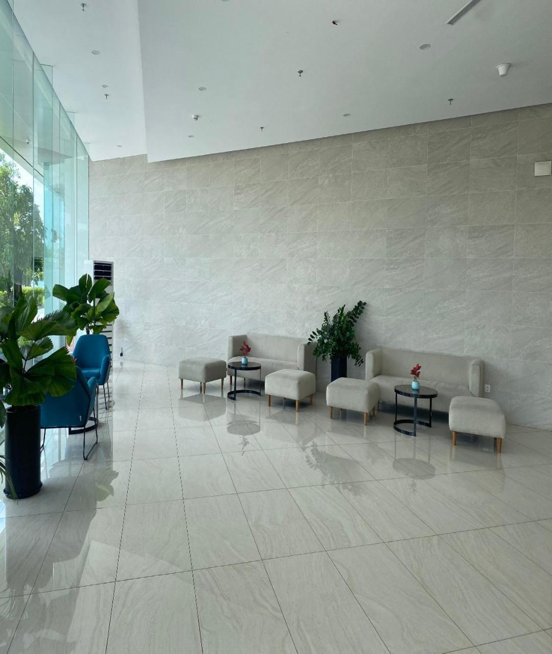 Beachfront Scenia Bay Apartment Nha Trang Dış mekan fotoğraf